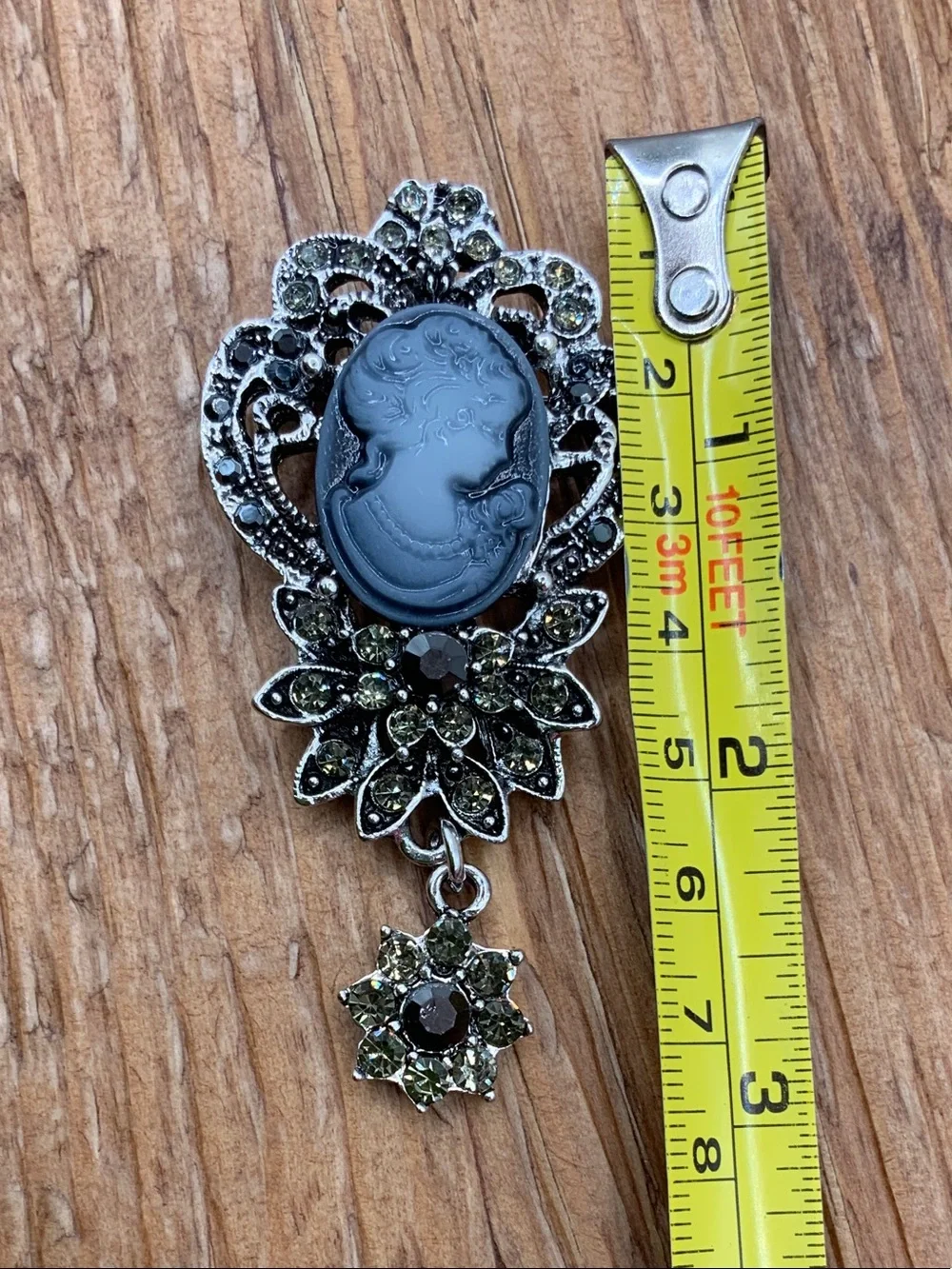 Vintage Inspired Dark Grey Hematite Crystal Cameo Brooch